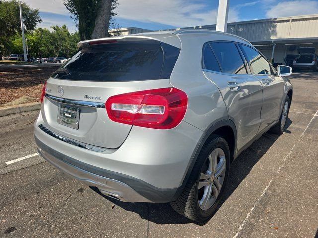 Used 2017 Mercedes-Benz GLA 250 4MATIC image 2