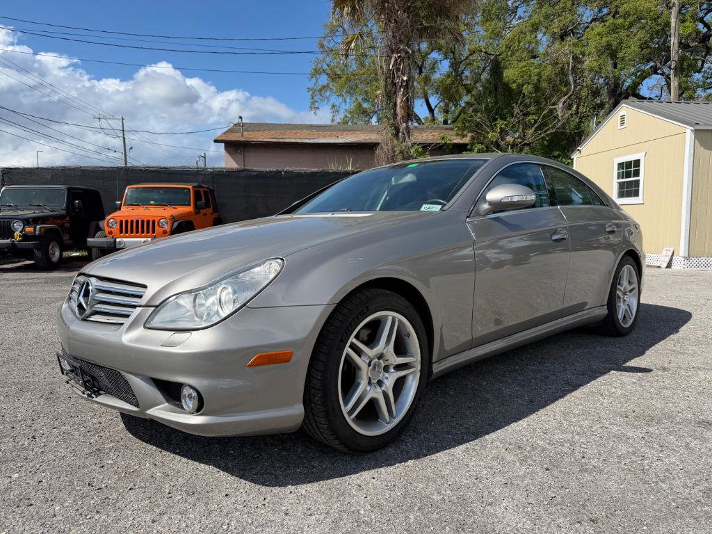 Used 2007 Mercedes-Benz CLS 550 image 1