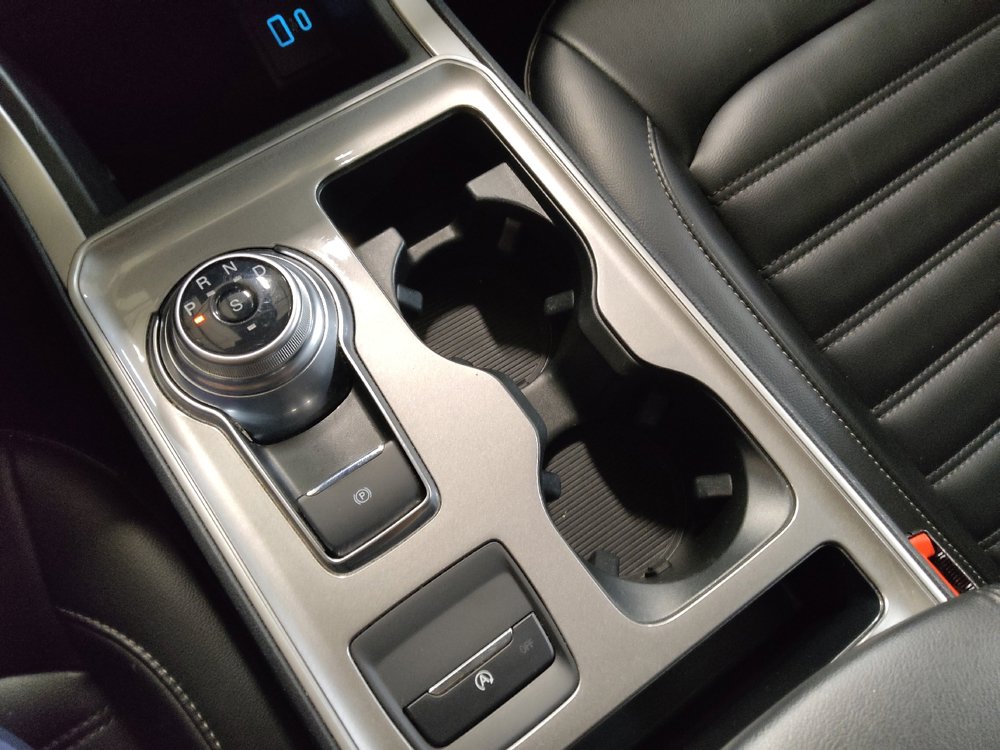 Used 2024 Ford Edge SEL image 26