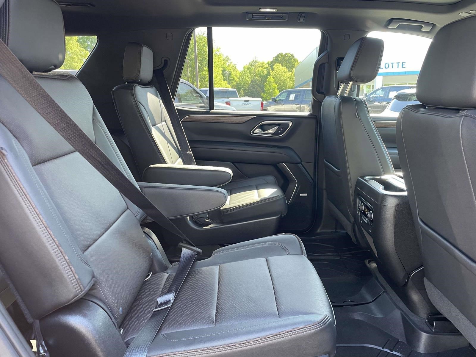 Used 2021 Chevrolet Tahoe High Country AWD/4WD image 17