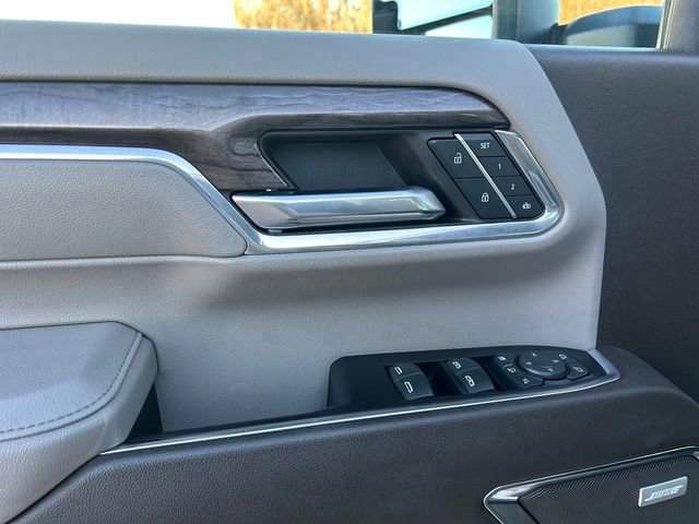Used 2024 Chevrolet Silverado 2500 LTZ w/ LTZ Premium Package image 19