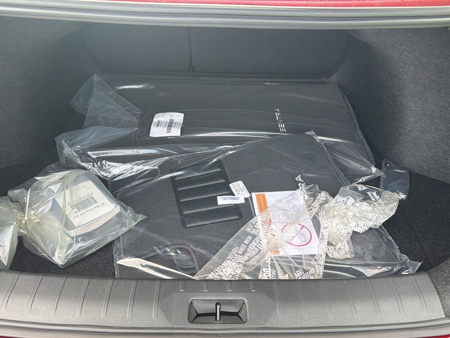 New 2027 Nissan Sentra SV w/ SV Convenience Package FWD image 32