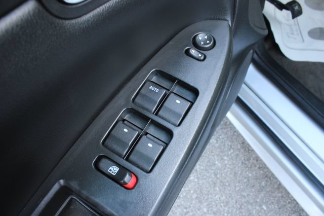Used 2009 Chevrolet Impala LS FWD image 11