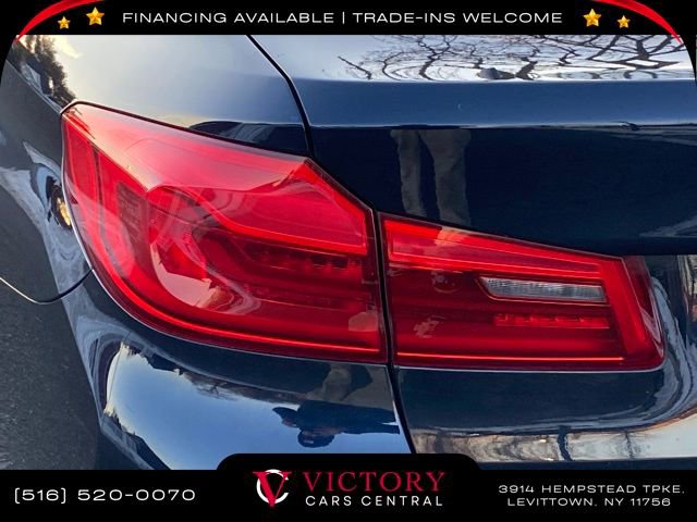 Used 2019 BMW 530e xDrive w/ M Sport Package image 9