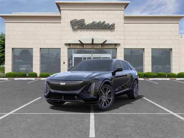 New 2026 Cadillac Lyriq V image 8
