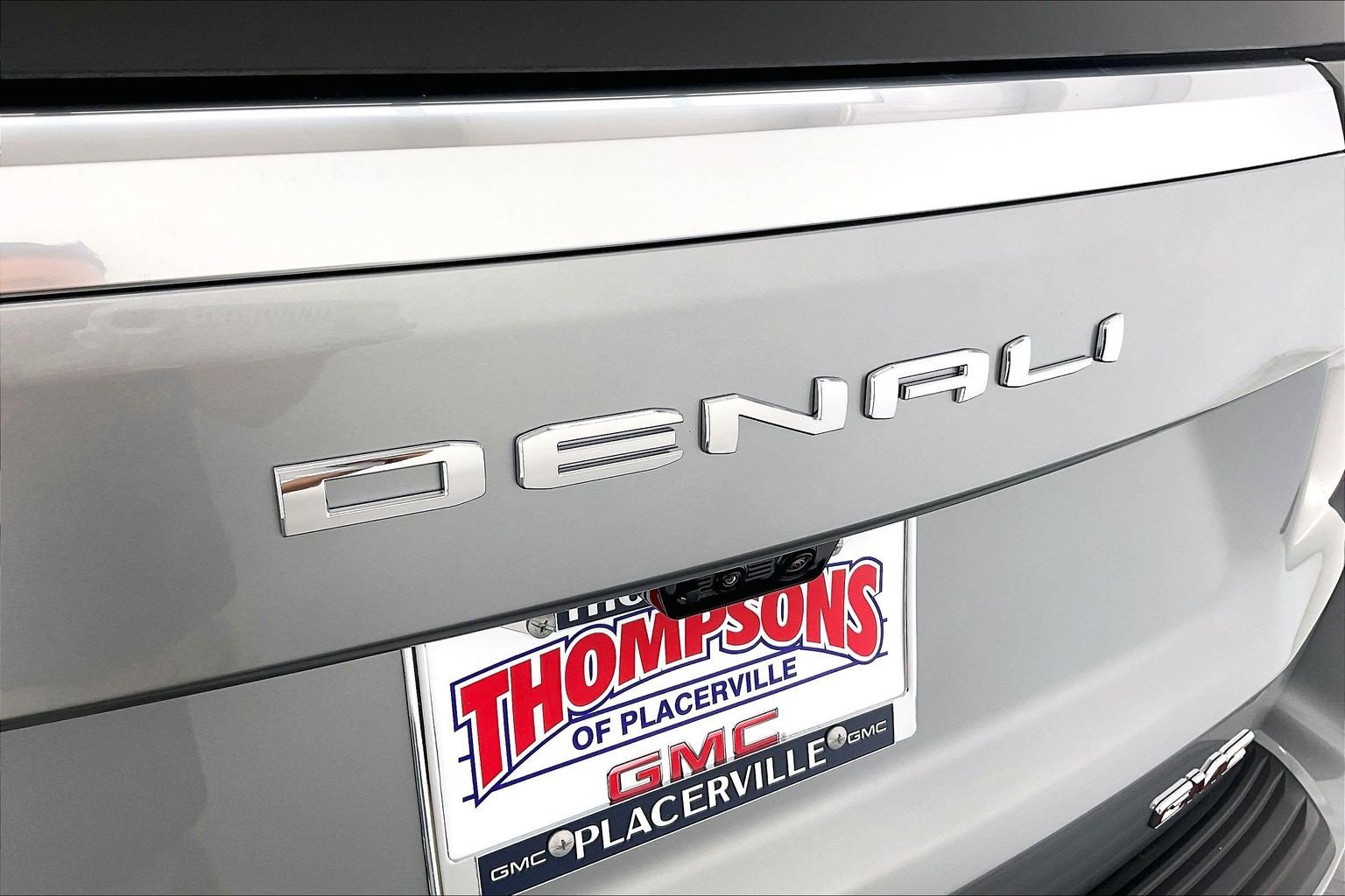 New 2026 GMC Yukon XL Denali w/ Denali Reserve Package AWD/4WD image 17