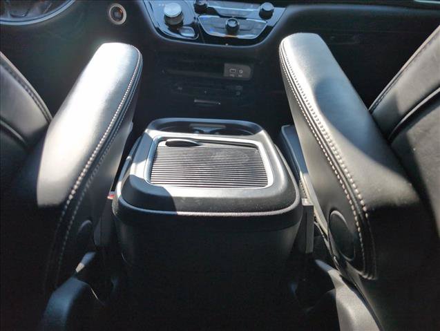 Used 2020 Chrysler Pacifica Limited w/ S Appearance Package FWD image 20