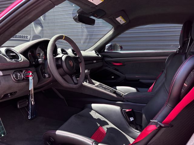 Certified 2025 Porsche 718 Cayman GT4 RS RWD image 4