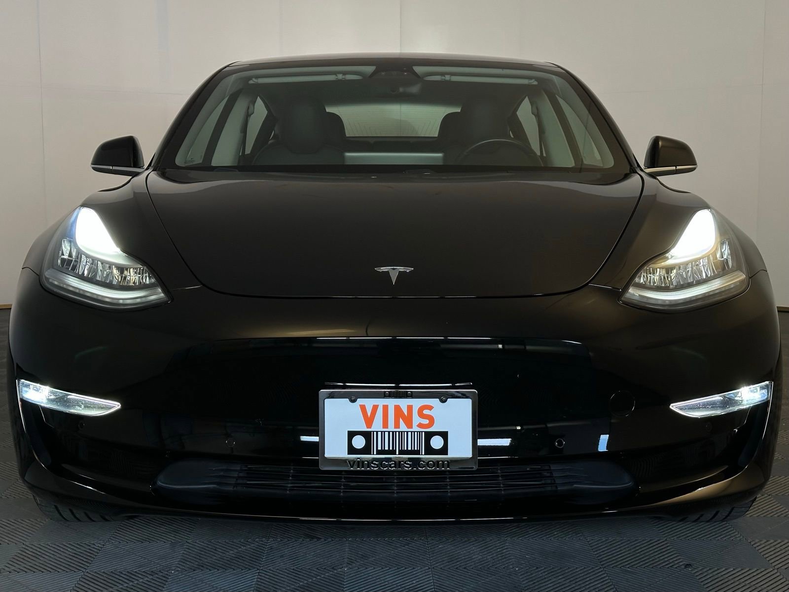 Used 2018 Tesla Model 3 Mid Range image 23
