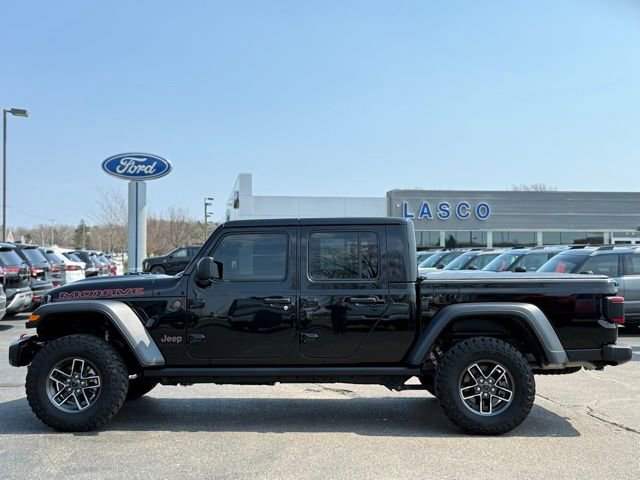 Used 2024 Jeep Gladiator Mojave w/ Convenience Group AWD/4WD image 51