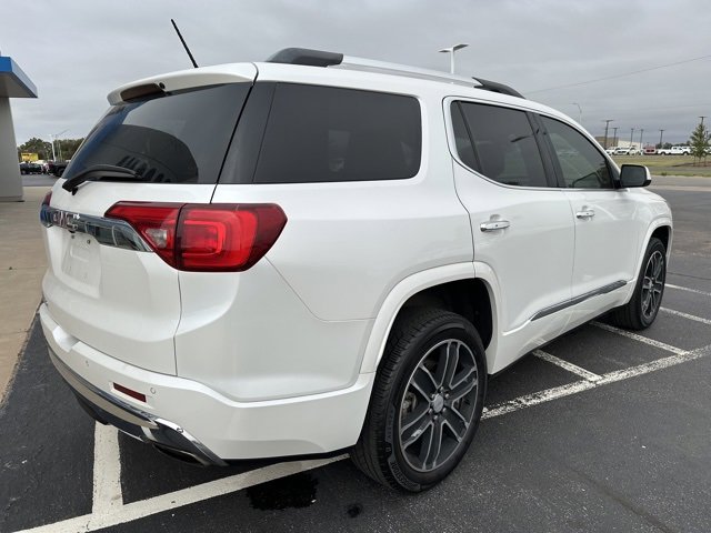 Used 2019 GMC Acadia Denali image 7