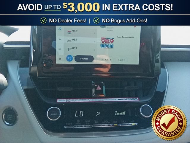Used 2025 Toyota Corolla SE FWD image 26