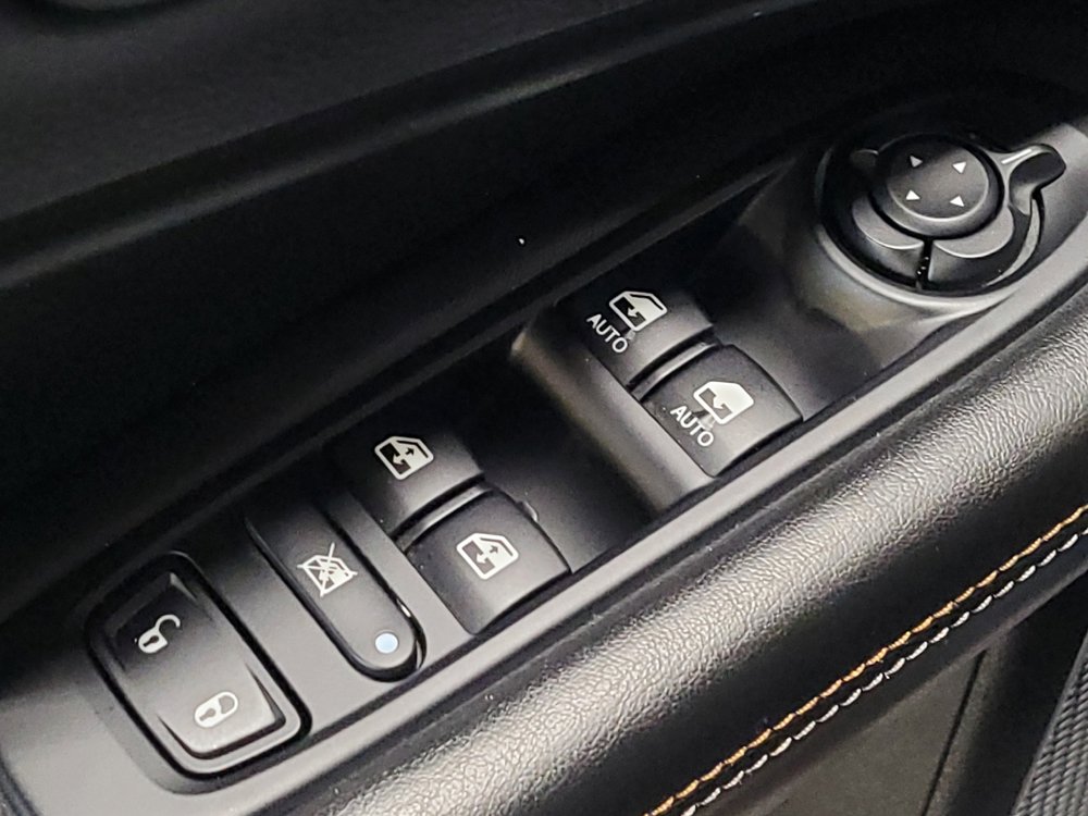 Used 2020 Jeep Compass Latitude FWD image 27