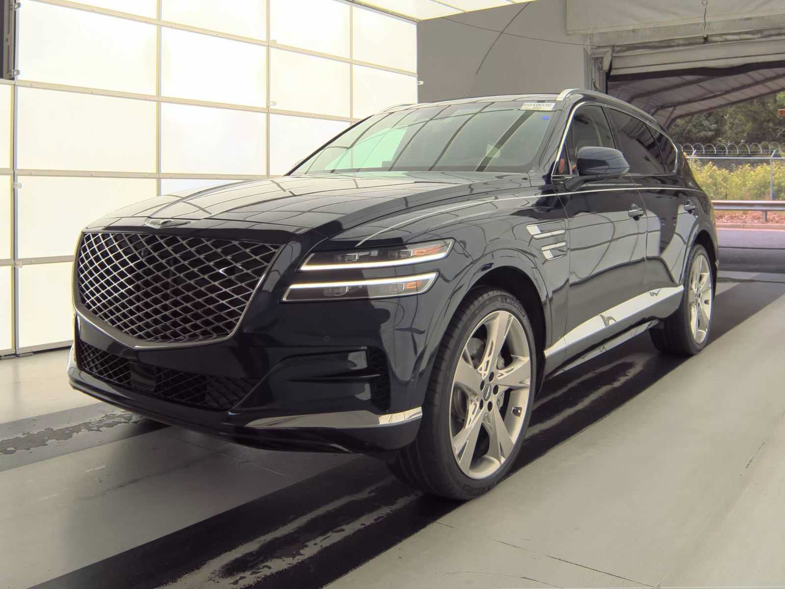 Used 2024 Genesis GV80 3.5T w/ Prestige Package AWD/4WD image 2