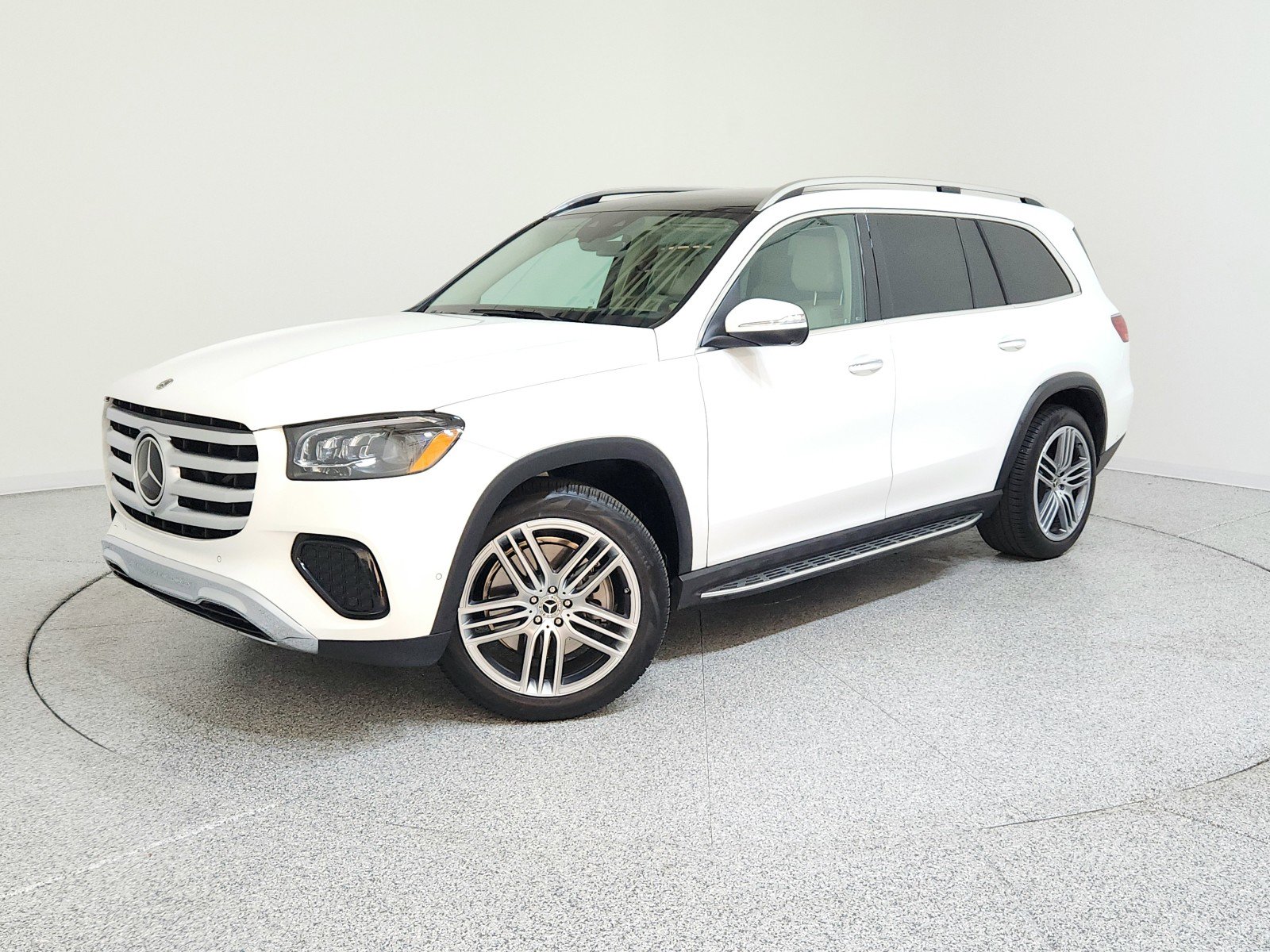 Certified 2025 Mercedes-Benz GLS 450 4MATIC image 1