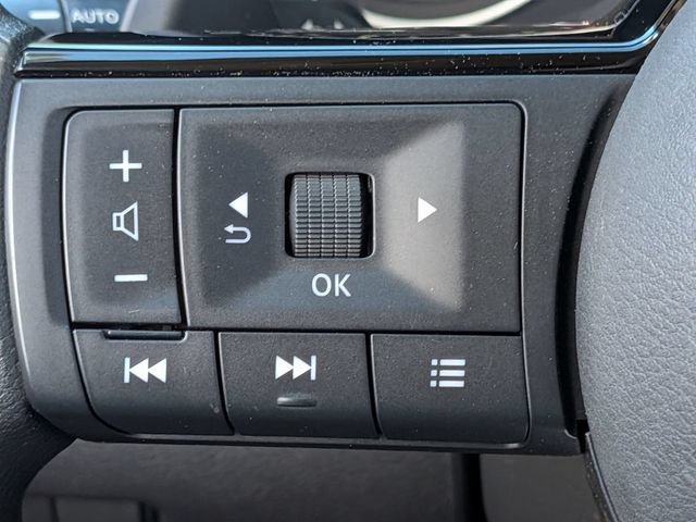 Used 2021 Nissan Rogue SV AWD/4WD image 20