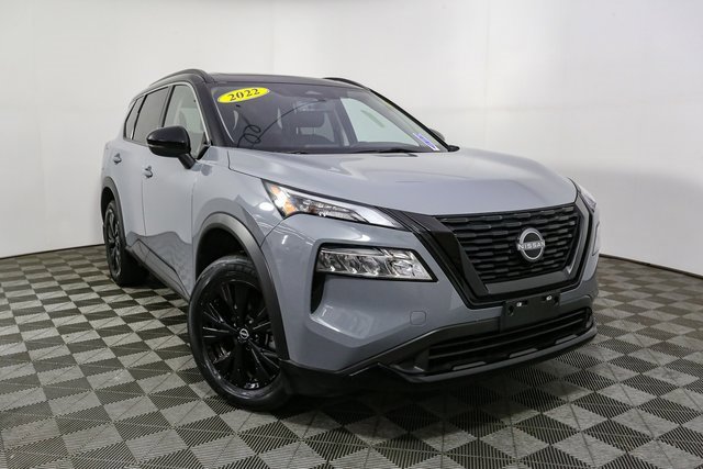 Used 2023 Nissan Rogue SV w/ SV Premium Package image 3