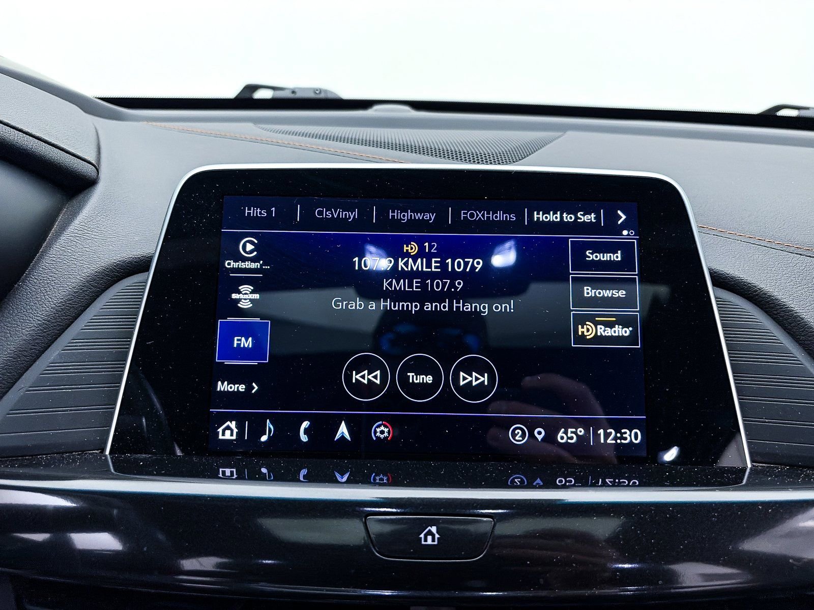 Used 2022 Cadillac CT4 V w/ Navigation Package image 23