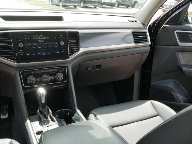 Certified 2023 Volkswagen Atlas SEL R-Line AWD/4WD image 24
