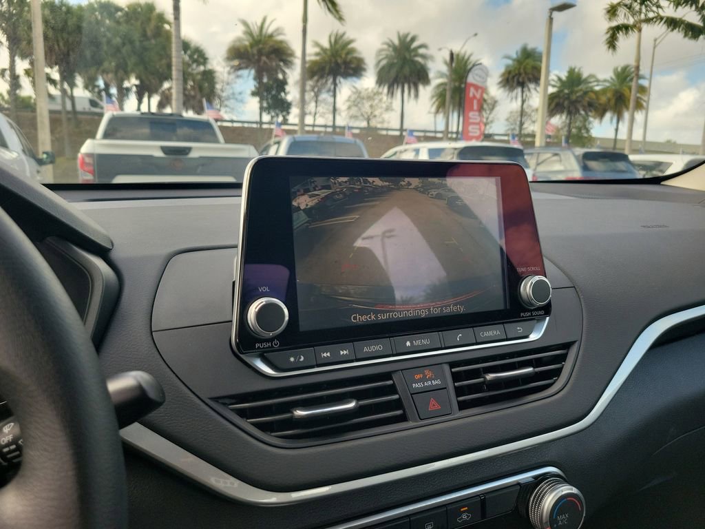 Certified 2025 Nissan Altima 2.5 S image 23