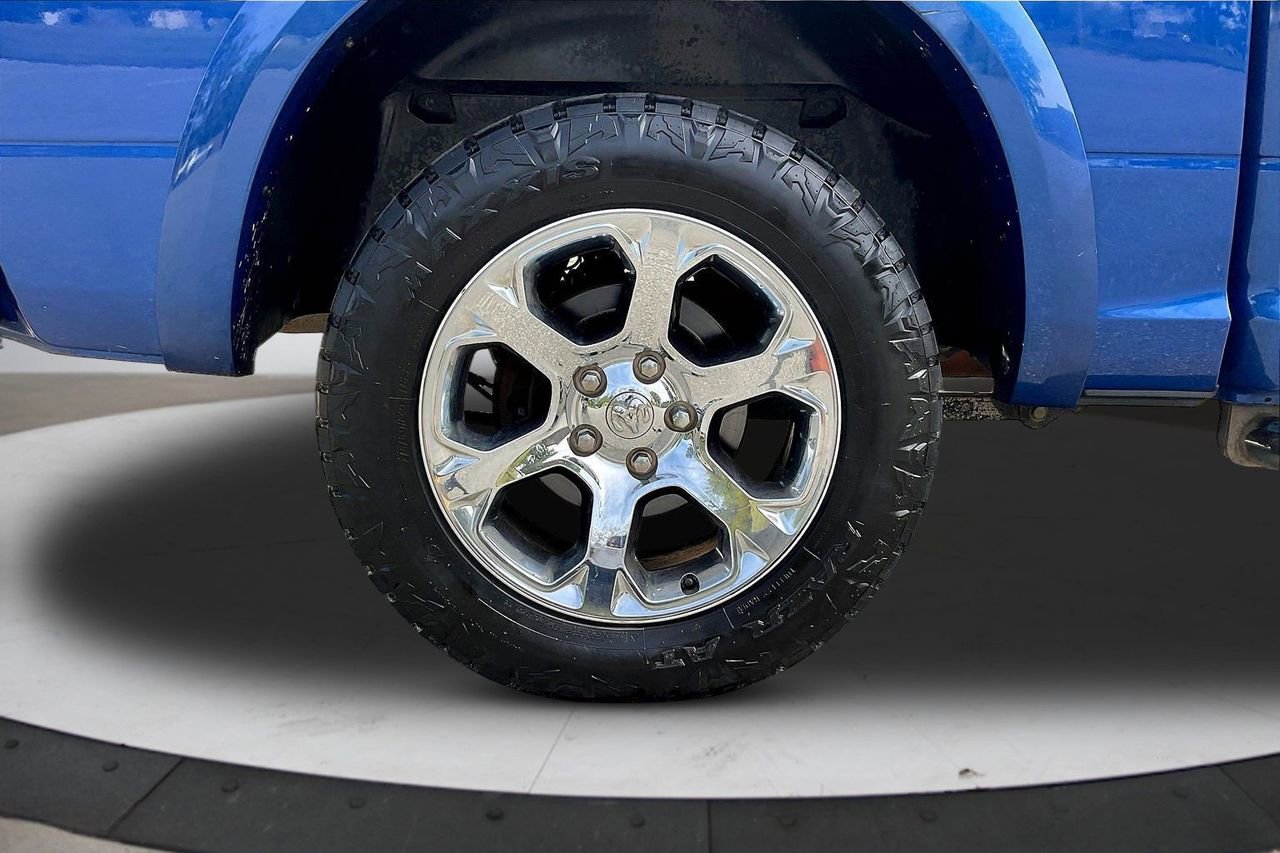 Used 2017 RAM 1500 Laramie image 36