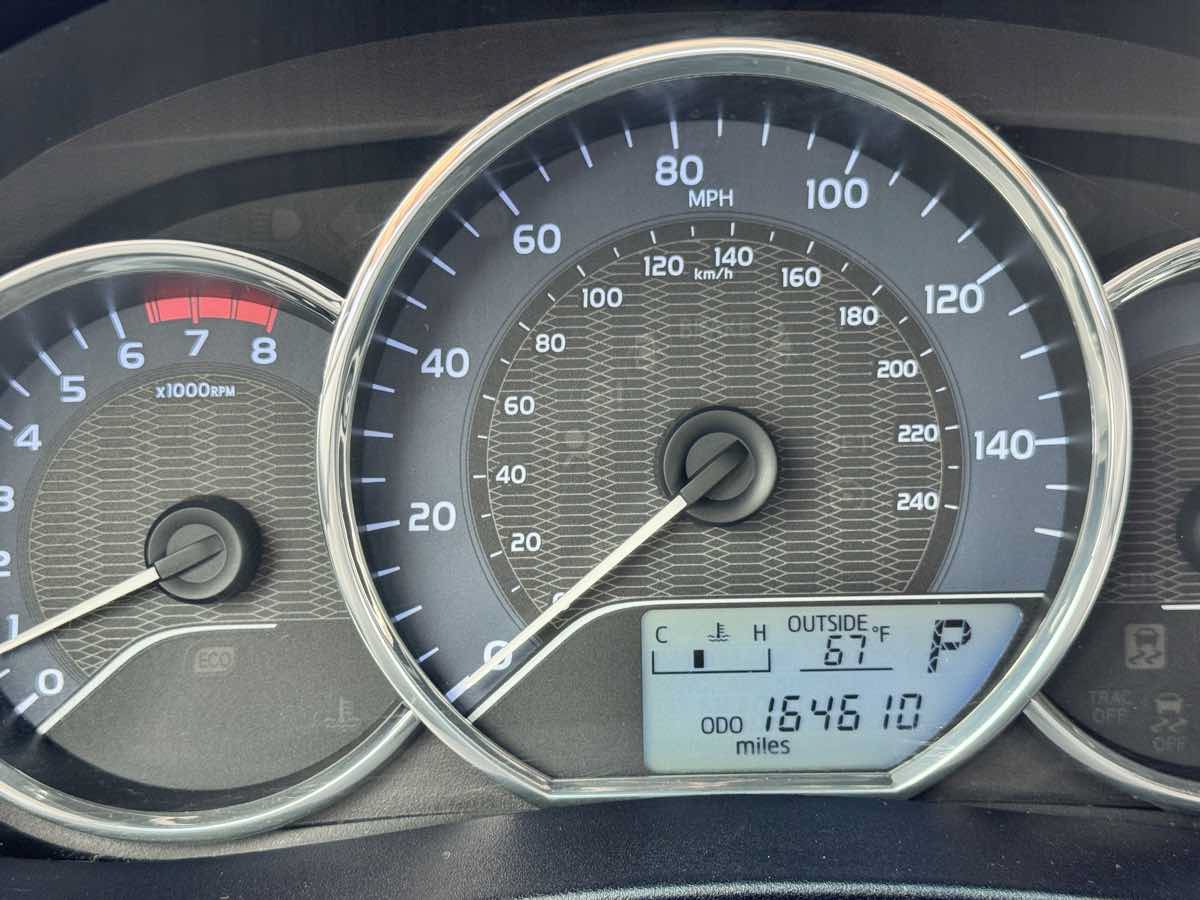 Used 2016 Toyota Corolla LE FWD image 37