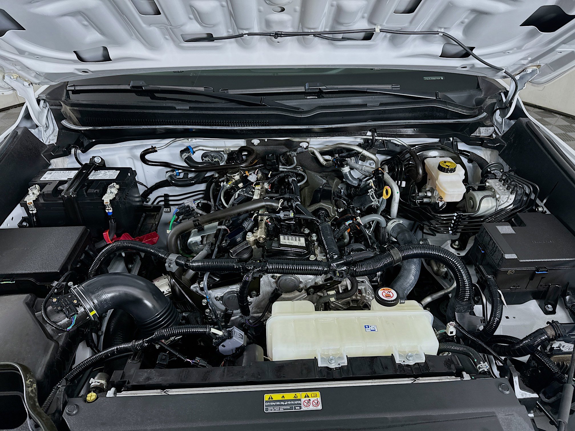 Used 2024 Toyota Tacoma SR5 image 32