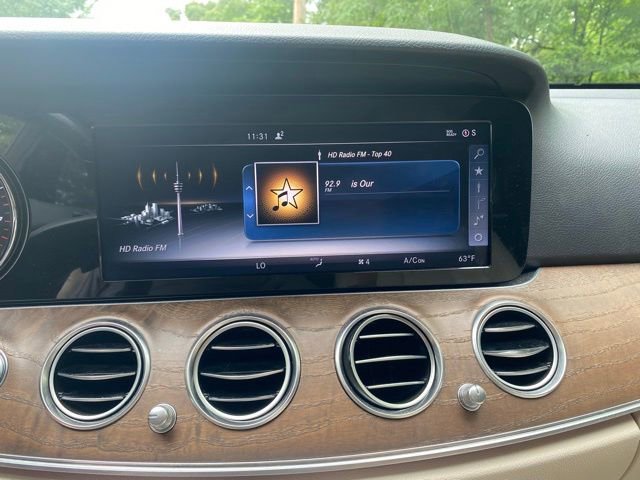 Used 2017 Mercedes-Benz E 300 4MATIC image 19
