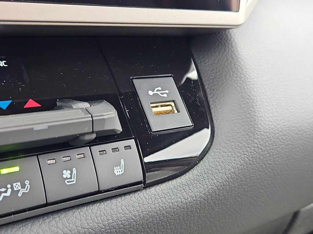 New 2026 Toyota Tundra Limited image 15