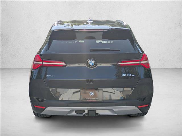 Used 2025 BMW X3 xDrive30i w/ Premium Package image 8