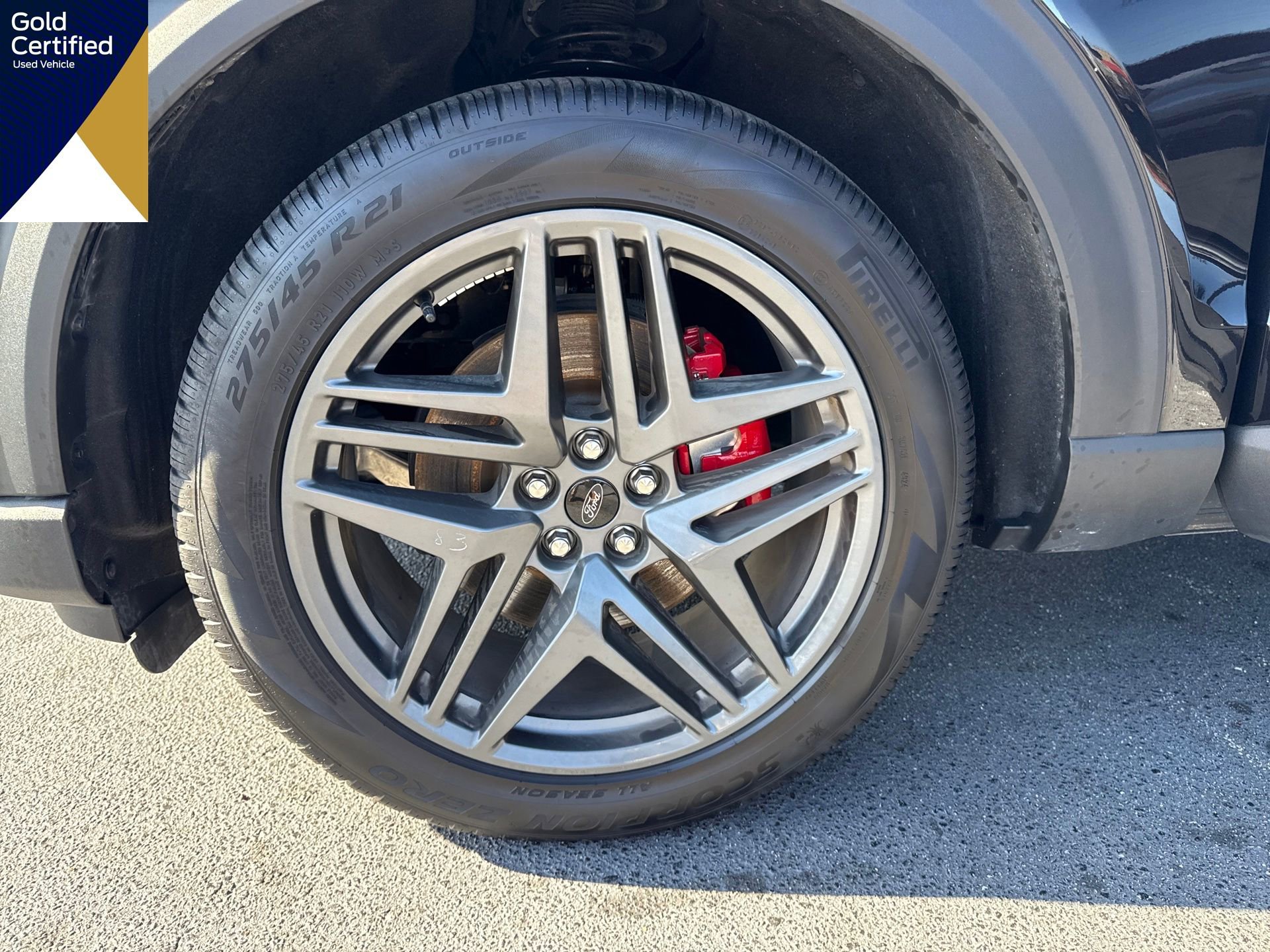 Certified 2025 Ford Explorer ST-Line w/ ST-Line Street Pack image 29