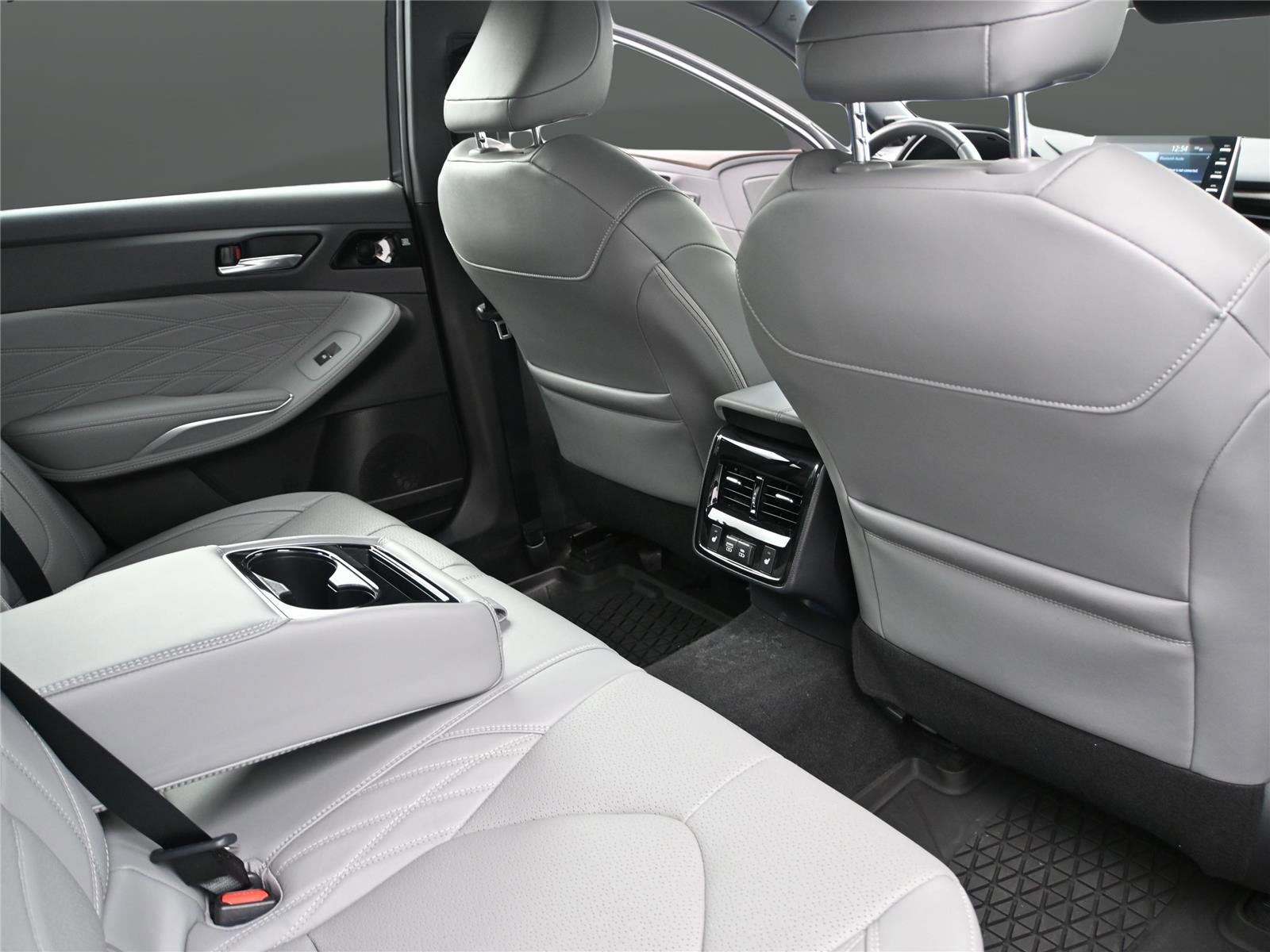 Used 2021 Toyota Avalon Limited w/ Advanced Safety Package image 19