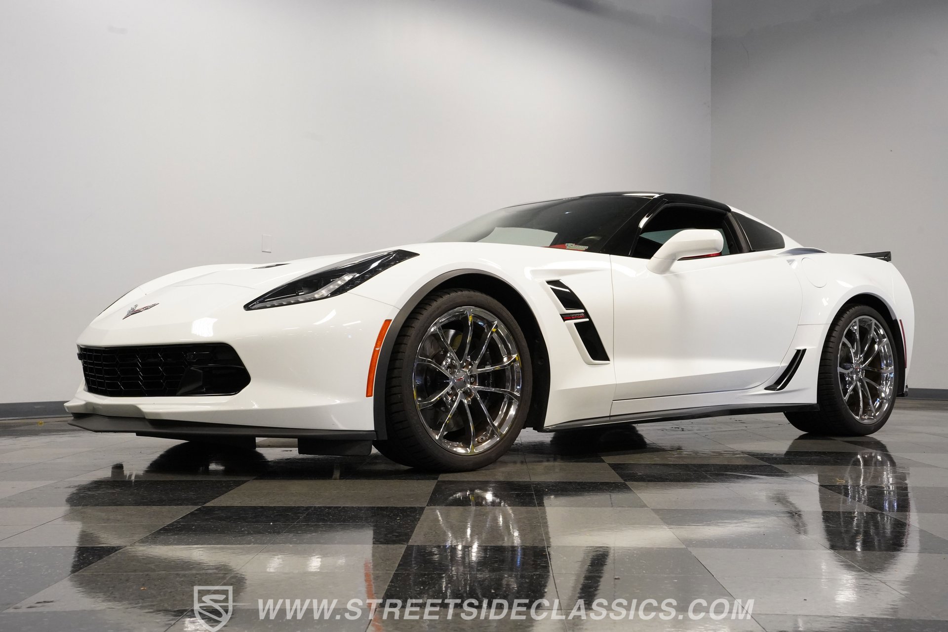 Used 2019 Chevrolet Corvette Grand Sport image 21