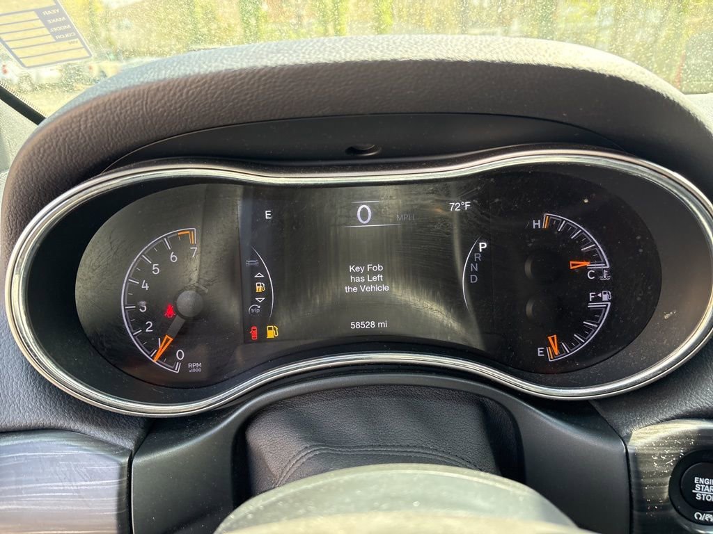 Used 2021 Jeep Grand Cherokee Laredo image 23