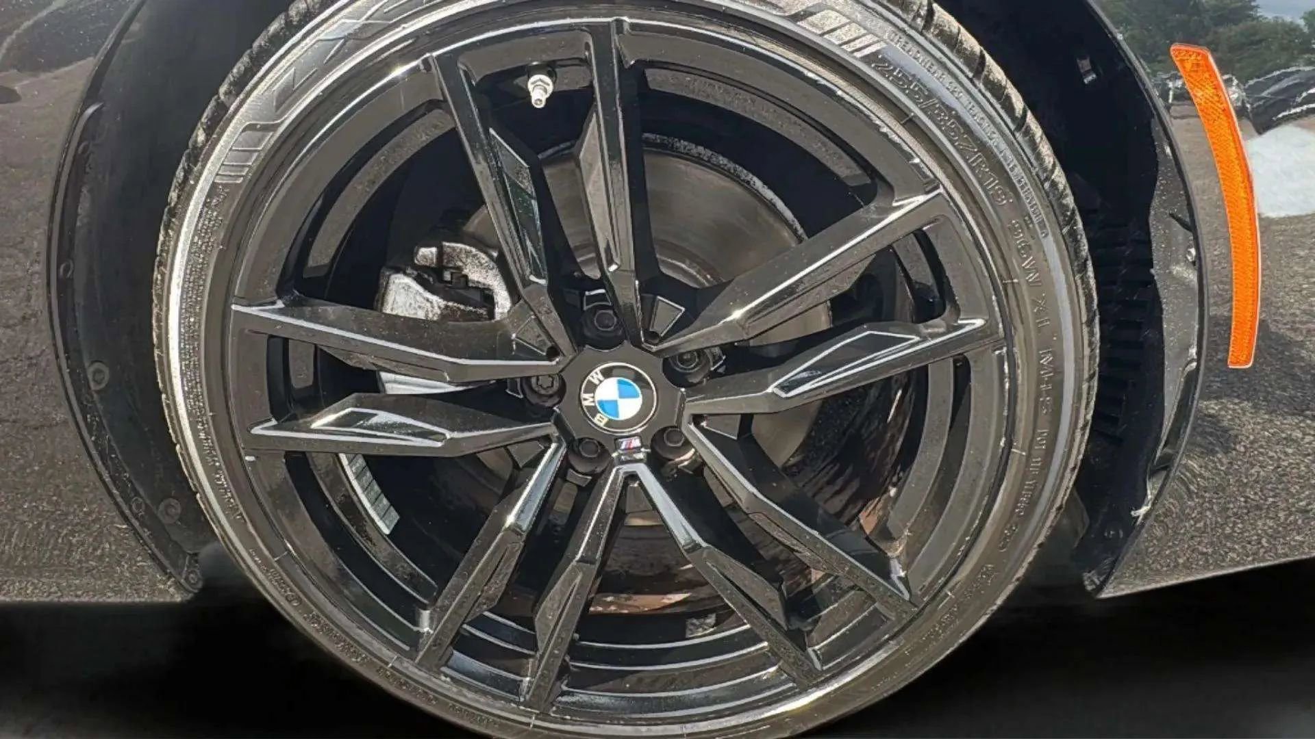 Used 2022 BMW Z4 sDrive30i w/ M Sport Package image 14