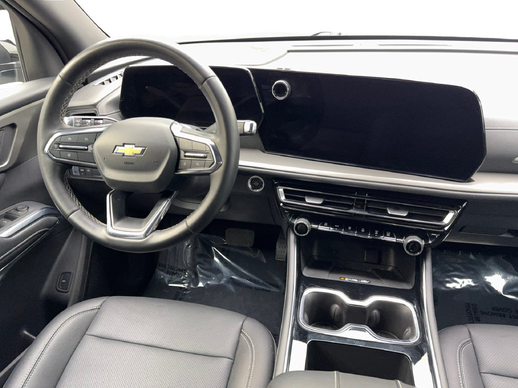 Used 2026 Chevrolet Traverse LT FWD image 59