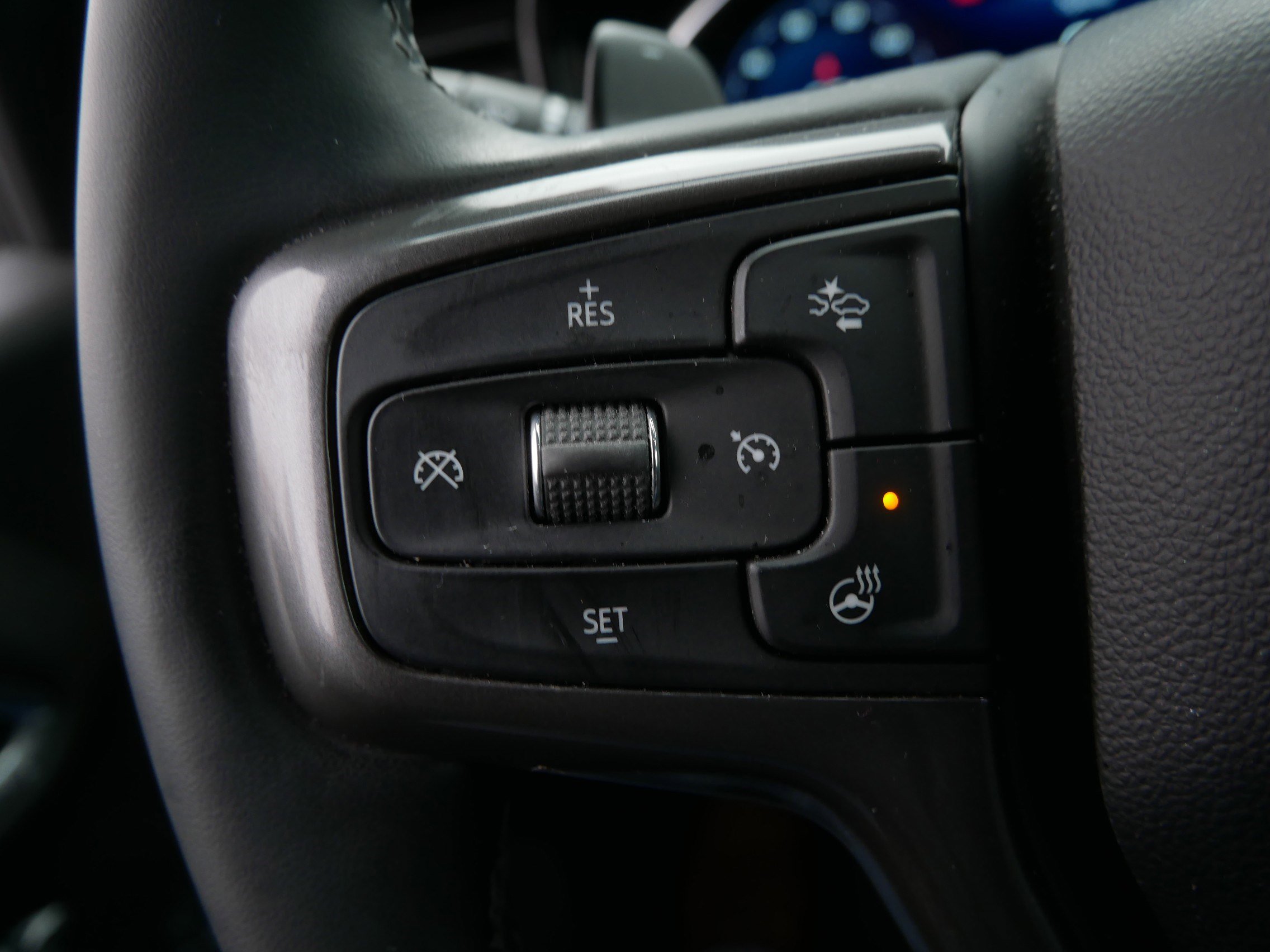 Certified 2025 Chevrolet Silverado 1500 High Country w/ Technology Package image 25