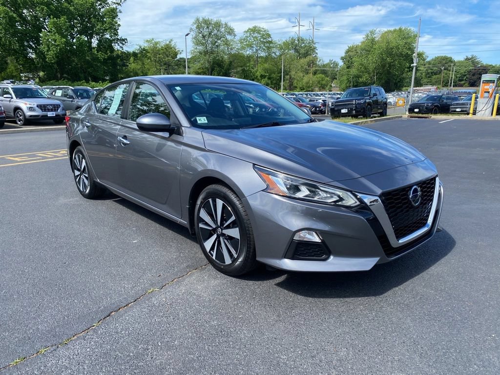 Used 2021 Nissan Altima 2.5 SV AWD/4WD image 1