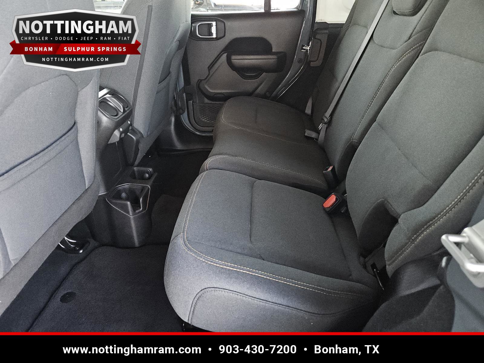Used 2024 Jeep Wrangler Unlimited Sport AWD/4WD image 27