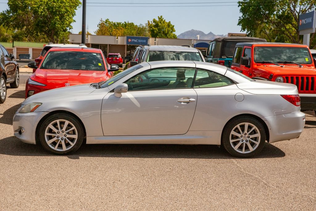 Used 2010 Lexus IS 250C RWD image 8