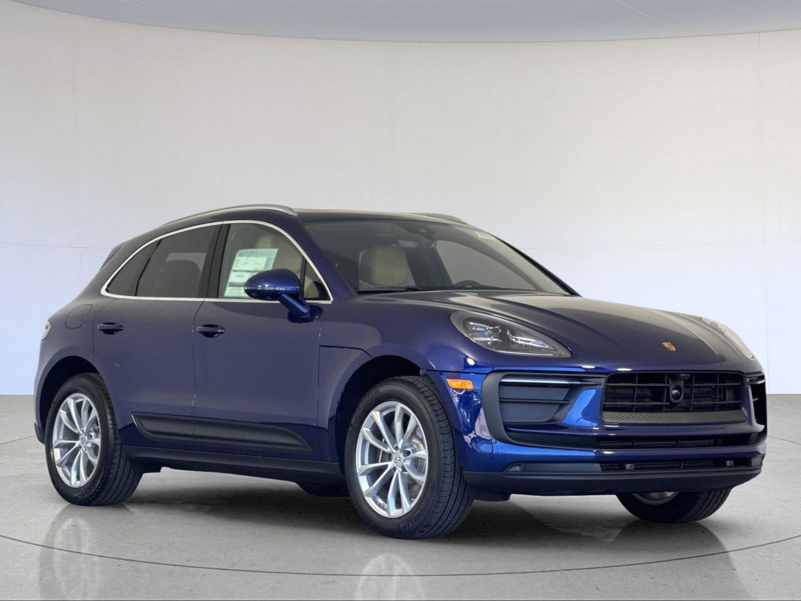 New 2026 Porsche Macan AWD/4WD image 10