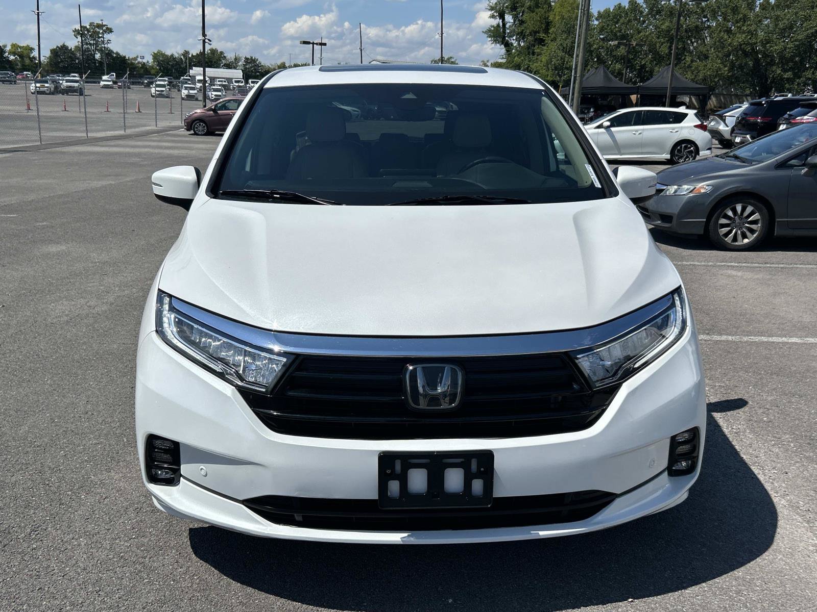 Used 2023 Honda Odyssey Touring image 10
