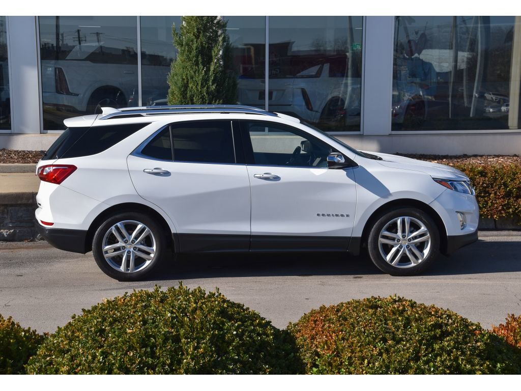 Used 2018 Chevrolet Equinox Premier image 3