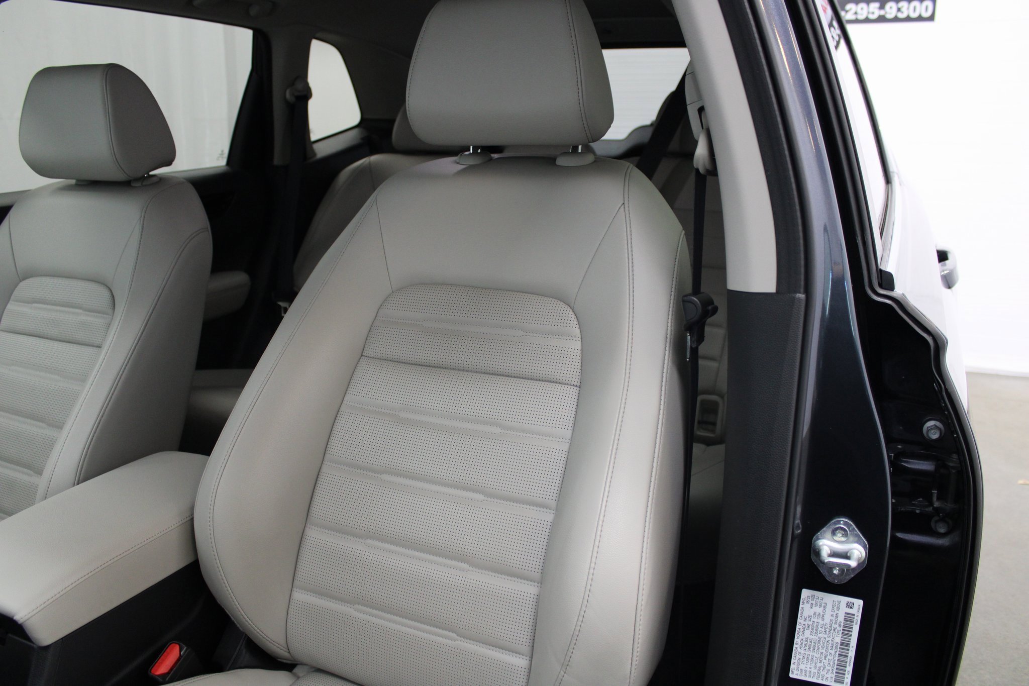 Used 2023 Honda CR-V EX-L image 18