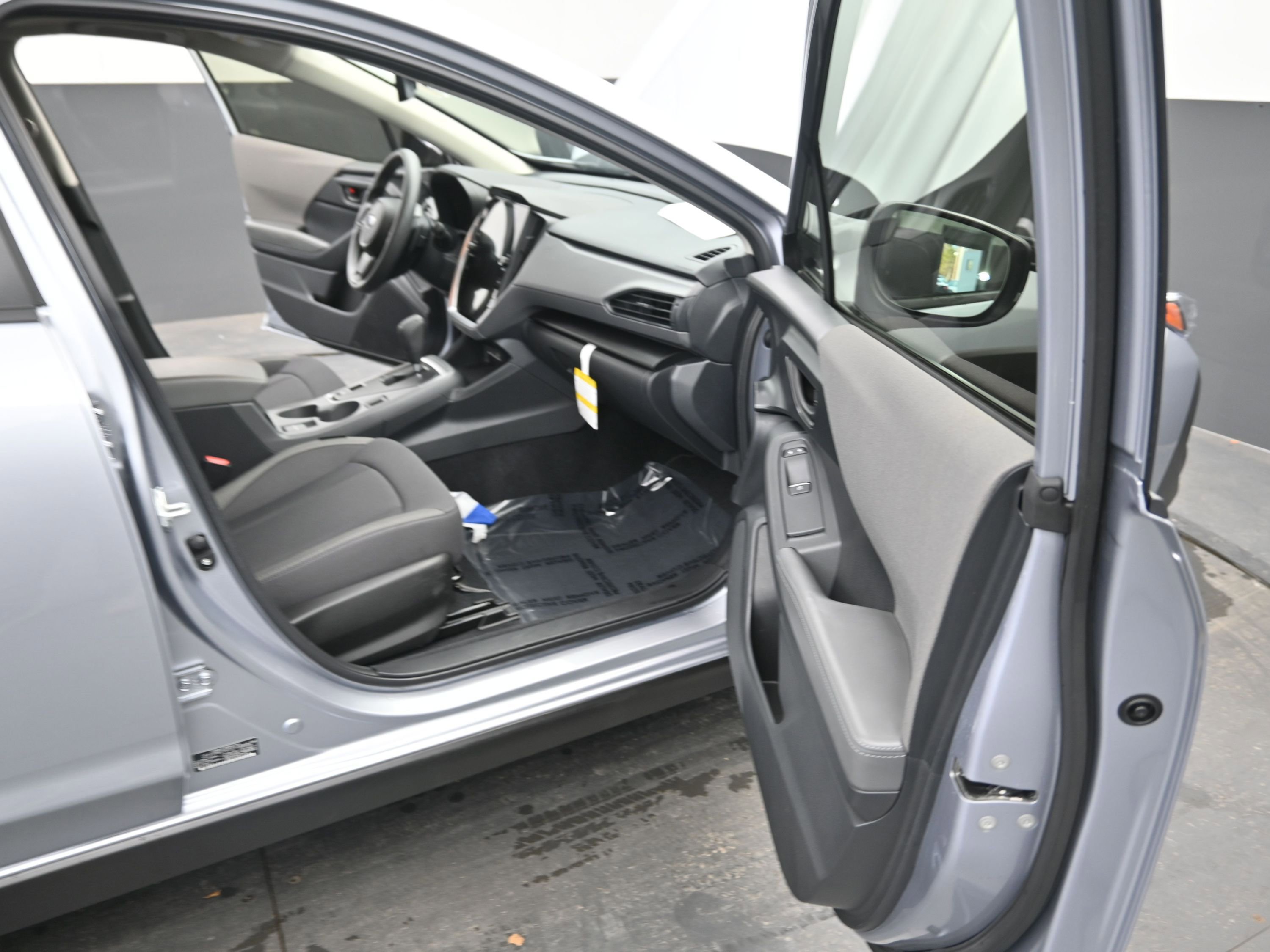 Used 2025 Subaru Crosstrek 2.0i Premium w/ Crosstrek Mirror Package image 21