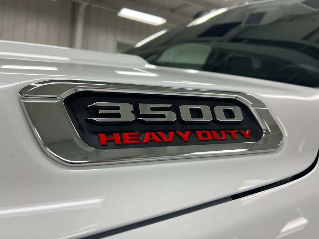 New 2026 RAM 3500 Tradesman AWD/4WD image 21