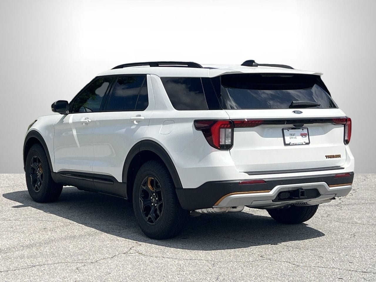 New 2026 Ford Explorer Tremor w/ Tremor Ultimate Package AWD/4WD image 24