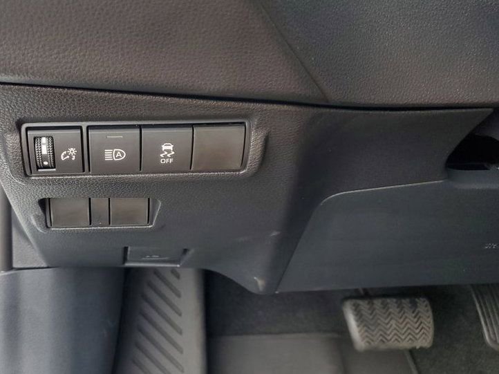 New 2026 Toyota Corolla Cross LE image 26