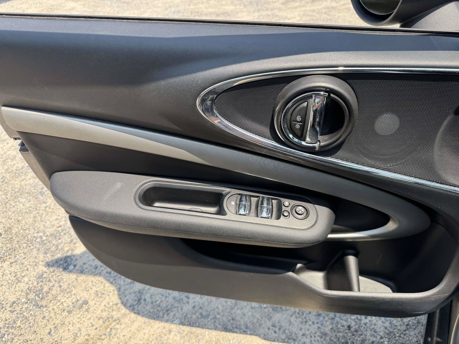Used 2017 MINI Cooper Clubman S FWD image 13