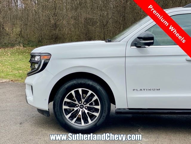 Used 2025 Ford Expedition Max Platinum image 10